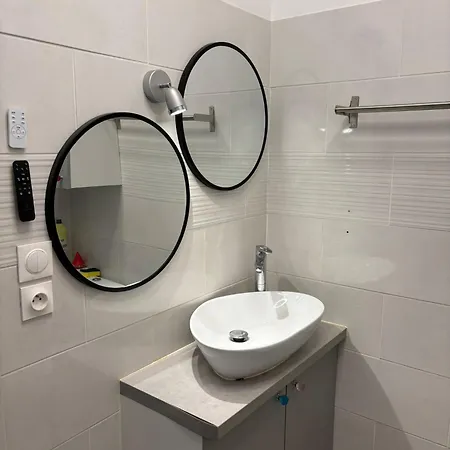 Charmante Maison Avec Jardin Proche Du Centre De Prázdninový dům
