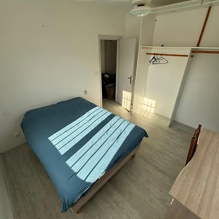Charmante Maison Avec Jardin Proche Du Centre De Prázdninový dům *