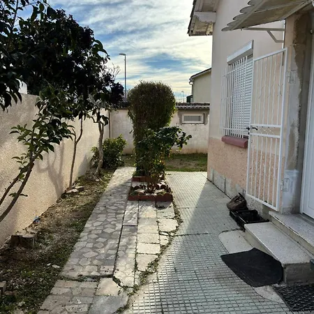 Charmante Maison Avec Jardin Proche Du Centre De Prázdninový dům Perpignan